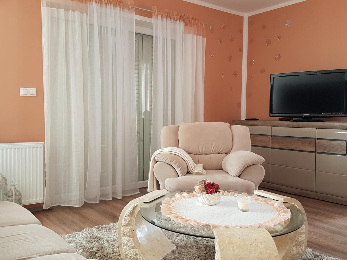 Apartments Suzana Новий Винодольський Екстер'єр фото
